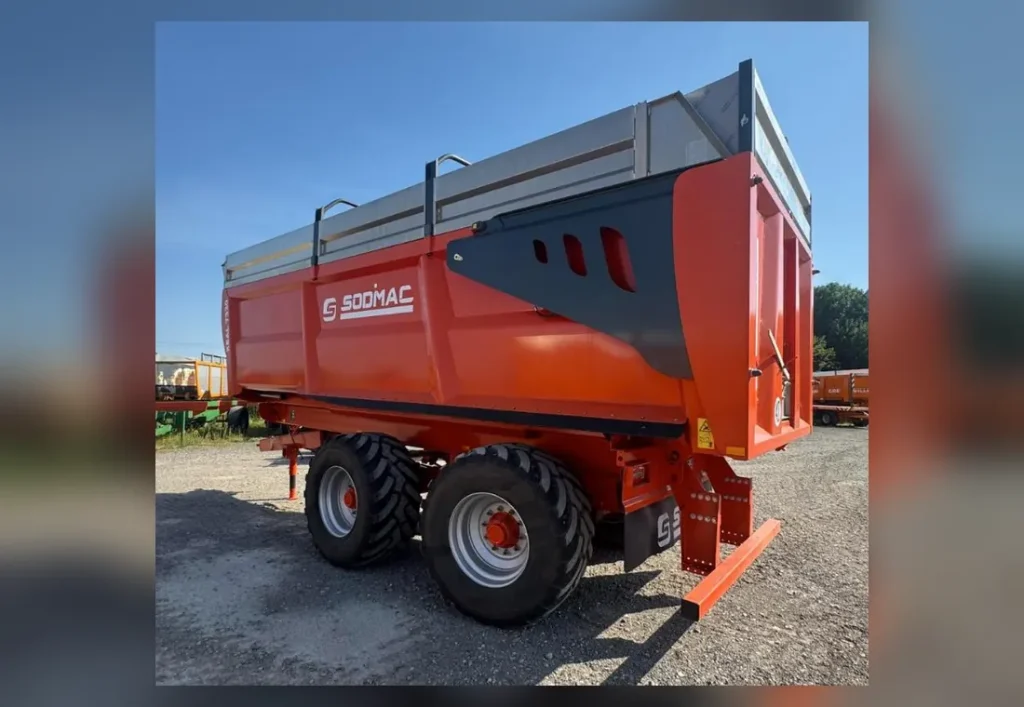 Sodimac XEAL 7330 — 32 m³